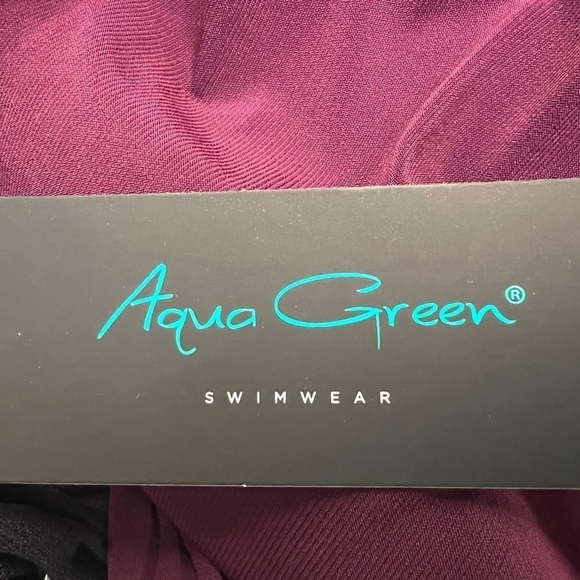 WOMEN'S High Neck Swim Romper with Pockets One Piece Swimsuit - Solid Burgandy - Picture 10 of 12